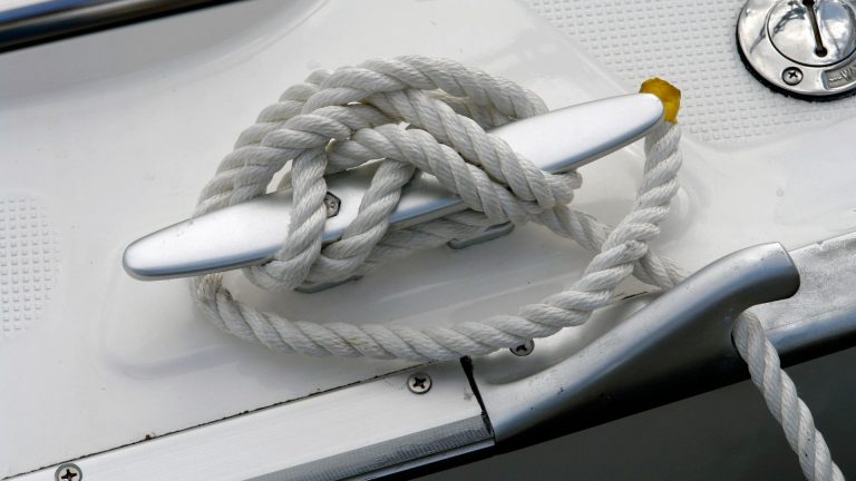 Manutenzione dell'acciaio della barca